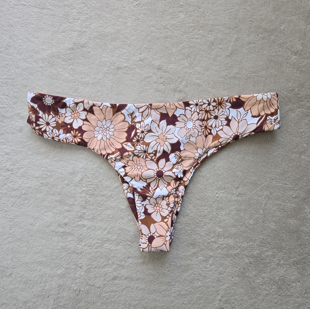 NWT Volcom 'Mood Blooms' Cheeky Bikini Bottom in Melon, M